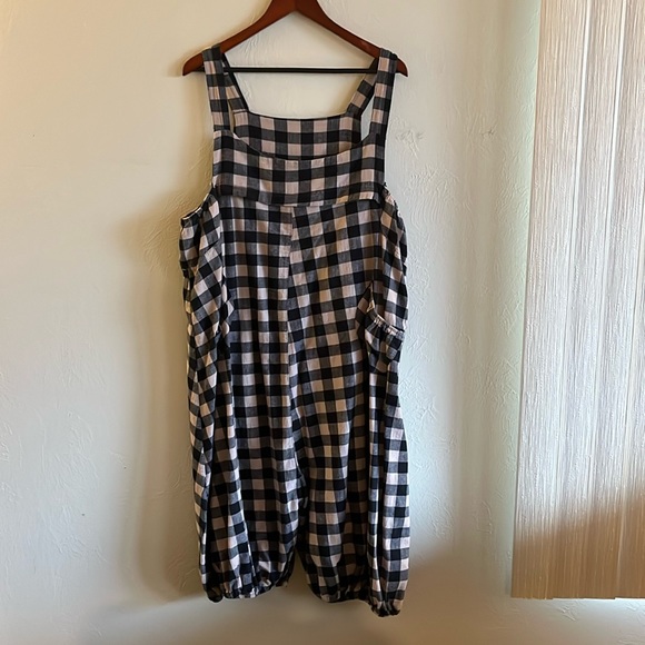 Oversized BOHO Overalls, black and tan plaid. Size L/XL. - Picture 1 of 3